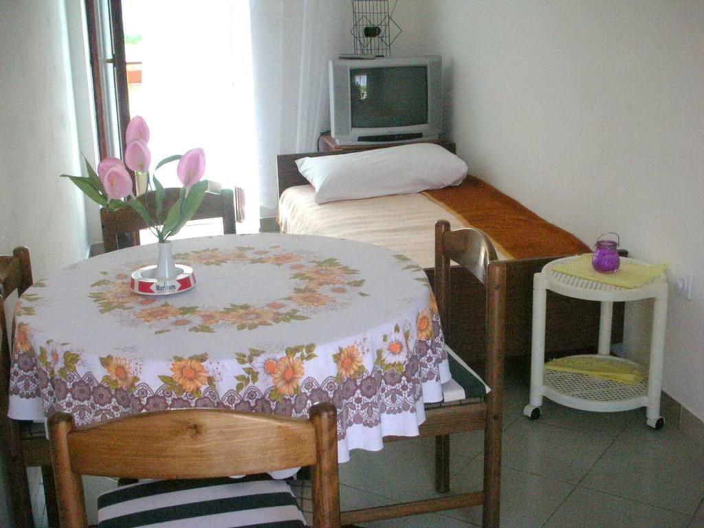 Apartment Cvjetko By Interhome Rakalj Rom bilde
